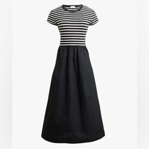 NWT - GAP – Short-Sleeve Knit Mixy Dress – Black White Stripe – XS